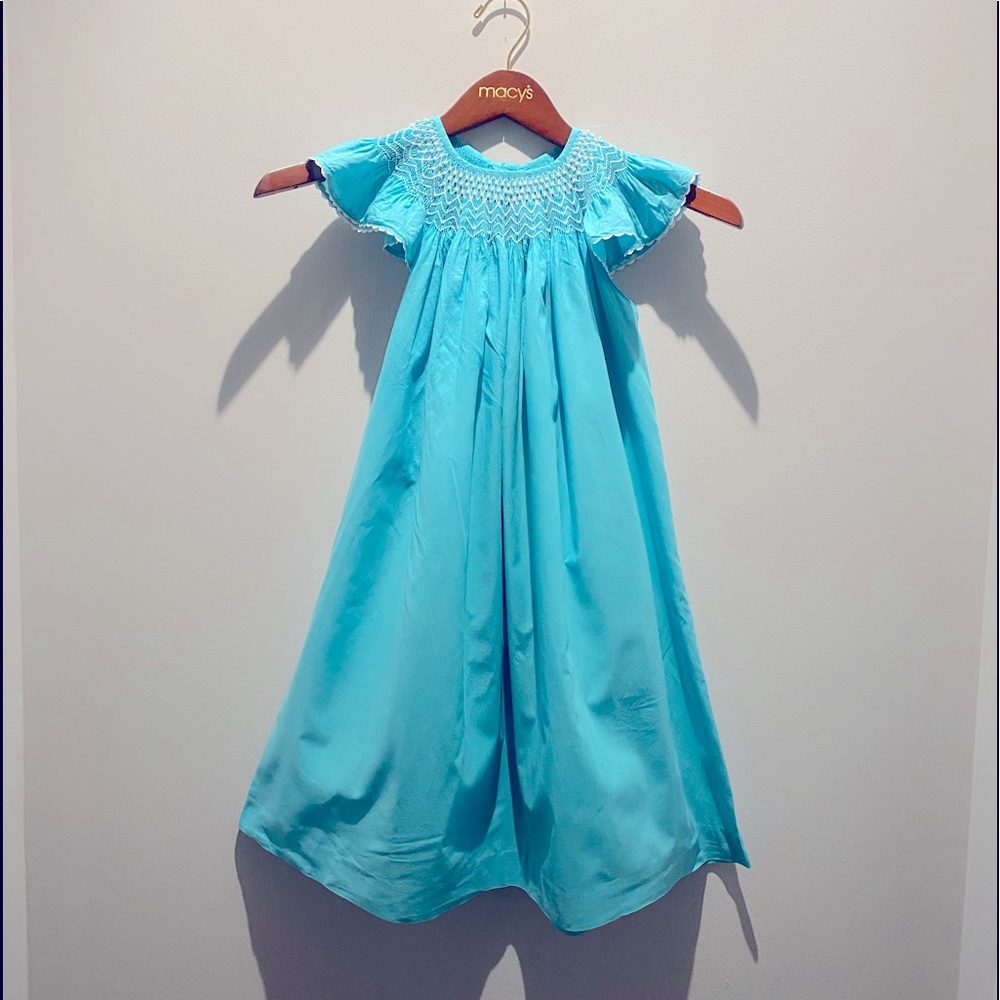 Mom & Me Smocked Bishop Teal Dress with Pearl detail. Girls size 5.